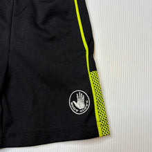 Load image into Gallery viewer, Boys Body Glove, sports / activewear shorts, elasticated, GUC, size 12 months,  