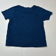 Load image into Gallery viewer, Unisex NRL Supporter, Rocky Roosters cotton tee / top, GUC, size 2,  