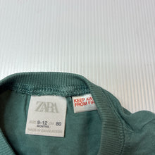 Load image into Gallery viewer, Unisex Zara, green cotton tee / top, rabbit, EUC, size 0,  