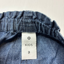 Load image into Gallery viewer, Girls Target, lightweight cotton shorts, elasticated, GUC, size 3,  