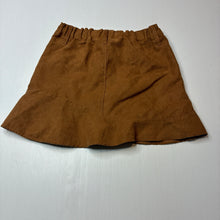 Load image into Gallery viewer, Girls H&amp;M, faux suede skirt, adjustable, L: 28.5cm, EUC, size 7,  