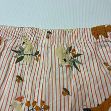 Load image into Gallery viewer, Girls Target, lightweight organic cotton pyjama shorts, EUC, size 6,  