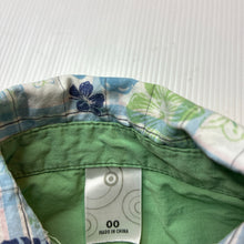 Load image into Gallery viewer, Boys Target, lightweight cotton short sleeve shirt, GUC, size 00,  