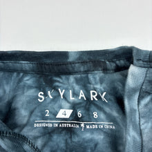 Load image into Gallery viewer, Boys SKYLARK, tie dyed cotton tee / top, EUC, size 4,  