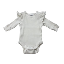 Load image into Gallery viewer, Girls Baby Berry, ribbed ruffle bodysuit / romper, FUC, size 0000,  