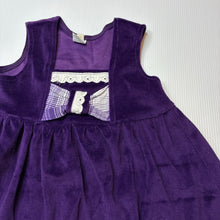 Load image into Gallery viewer, Girls purple, vintage purple velvet party dress, L: 45cm, EUC, size 0, L: 42cm