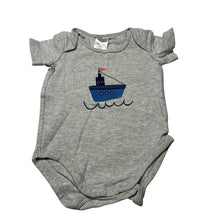 Load image into Gallery viewer, Boys Tiny Little Wonders, grey cotton bodysuit / romper, boat, FUC, size 000,  
