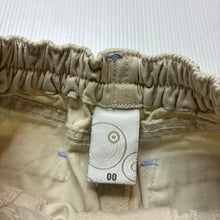 Load image into Gallery viewer, Boys Target, beige cotton shorts, elasticated, EUC, size 00,  