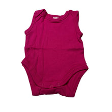 Load image into Gallery viewer, Girls Baby Berry, pink cotton singletsuit / romper, GUC, size 0000,  