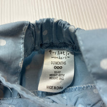 Load image into Gallery viewer, Girls Tiny Little Wonders, blue chambray cotton summer top, EUC, size 000,  