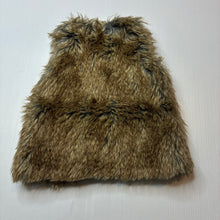 Load image into Gallery viewer, Girls Woolies Babes, soft faux fur vest / jacket, 2 button fastening, GUC, size 00,  