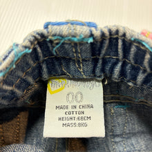 Load image into Gallery viewer, Girls Mini Mango, blue denim jeans, flowers, FUC, size 00,  