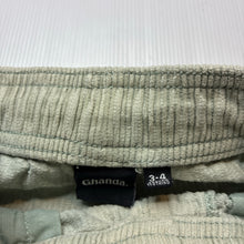 Load image into Gallery viewer, Boys GHANDA, chunky corduory cotton shorts, elasticated, wash fade/discolouration, FUC, size 3-4,  