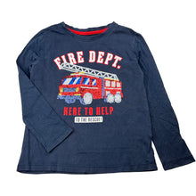Load image into Gallery viewer, Boys Anko, cotton long sleeve tee / top, sequin fire engine, GUC, size 4,  