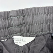Load image into Gallery viewer, Boys H&amp;M, grey lightweight cotton pants, elasticated, Inside leg: 39.5cm, EUC, size 4,  