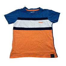 Load image into Gallery viewer, Boys DKNY, lightweight tee / top, FUC, size 4,  