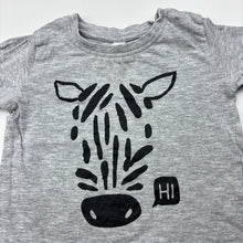Load image into Gallery viewer, Unisex Dymples, grey marle tee / top, zebra, GUC, size 00,  