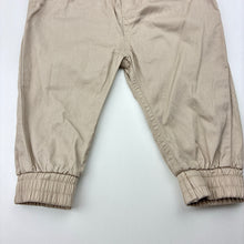 Load image into Gallery viewer, Boys Tiny Little Wonders, lightweight cotton pants, elasticated, EUC, size 00,  
