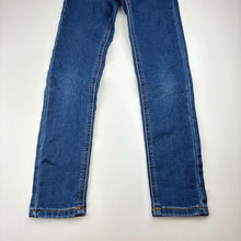 Load image into Gallery viewer, Girls Target, stretch denim leggings / jeggings, elasticated, Inside leg: 55cm, EUC, size 8,  