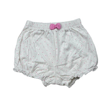 Load image into Gallery viewer, Girls Kids &amp; Co Baby, white cotton shorts, elasticated, FUC, size 00,  