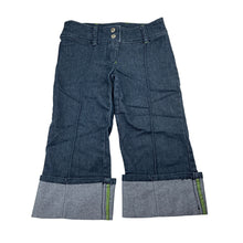 Load image into Gallery viewer, Girls Junior Zone, cropped lightweight denim pants, Inside leg: 34.5cm, W: 30cm across, GUC, size 7,  