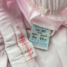 Load image into Gallery viewer, Girls Le Bon, pink soft cotton shorts,embroidered, EUC, size 00,  