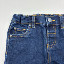 Load image into Gallery viewer, Boys H&amp;T, blue denim shorts, adjustable, EUC, size 2,  