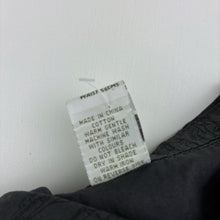 Load image into Gallery viewer, Boys H+T, vintage dark grey cotton short sleeve shirt, cars, EUC, size 4,  