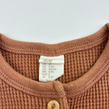 Load image into Gallery viewer, Boys H&amp;M, waffle organic cotton long sleeve top, GUC, size 3,  