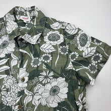 Load image into Gallery viewer, Boys Seed, green floral linen short sleeve shirt, GUC, size 9,  
