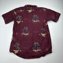 Load image into Gallery viewer, Boys CLOUDBREAK, lightweight cotton short sleeve shirt, EUC, size 10,  