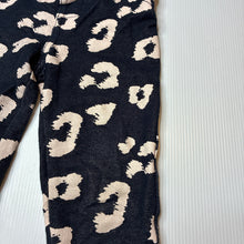 Load image into Gallery viewer, Girls Mango, stretchy pants / bottoms, elasticated, Inside leg: 32cm, FUC, size 2,  