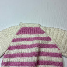 Load image into Gallery viewer, Girls Hand Made, knitted cardigan, armpit to armpit: 24cm, EUC, size 000,  