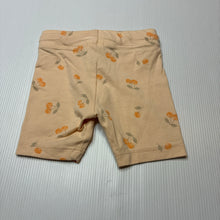 Load image into Gallery viewer, Girls Baby Berry, stretchy shorts, elasticated, EUC, size 000,  