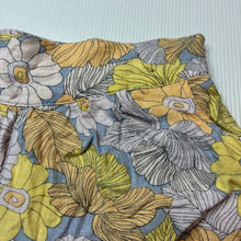 Load image into Gallery viewer, Girls Cotton On, floral viscose / linen shorts, elasticated, GUC, size 3,  