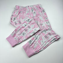 Load image into Gallery viewer, Girls Looney Tunes, Bugs Bunny flannel cotton pyjama pants, FUC, size 7,  