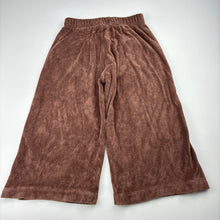 Load image into Gallery viewer, Unisex Bonds, brown terry cotton pants, elasticated, Inside leg: 29cm, EUC, size 3,  