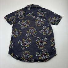 Load image into Gallery viewer, Boys B&amp;L, lightweight cotton Christmas short sleeve shirt, EUC, size 6,  