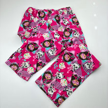 Load image into Gallery viewer, Girls Dream Works, GABBY'S DOLLHOUSE flannel cotton pyjama pants, FUC, size 7,  