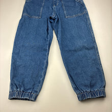 Load image into Gallery viewer, Boys Uniqlo, blue stretch denim jeans, adjustable, Inside leg: 46.5cm, GUC, size 7-8,  