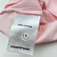 Load image into Gallery viewer, Girls Country Road, pink cotton top,embroidered flowers, EUC, size 000,  