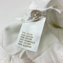 Load image into Gallery viewer, Girls Chateau De Sable, white corduroy cotton skirt, adjustable, EUC, size 6,  