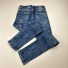 Load image into Gallery viewer, Girls H&amp;M, stretch denim leggings / jeggings, elasticated, Inside leg: 53cm, EUC, size 6,  