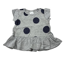 Load image into Gallery viewer, Girls Tiny Little Wonders, grey peplum t-shirt / top, EUC, size 0000,  