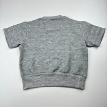 Load image into Gallery viewer, Unisex TRAK WEST, grey marle short sleeve sweater top, FUC, size 6,  