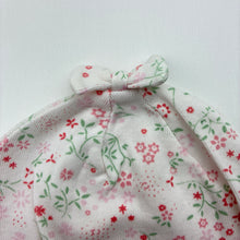 Load image into Gallery viewer, Girls purebaby, floral organic cotton hat / beanie, EUC, size 1,  