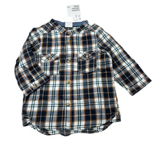 Load image into Gallery viewer, Boys H&amp;M, checked cotton long sleeve collarless shirt, NEW, size 00,  