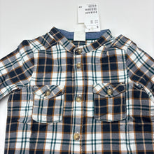 Load image into Gallery viewer, Boys H&amp;M, checked cotton long sleeve collarless shirt, NEW, size 00,  