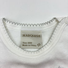 Load image into Gallery viewer, Girls Marquise, white cotton t-shirt / top, stars, EUC, size 000,  