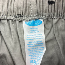 Load image into Gallery viewer, Boys Bon Bebe, grey cotton shorts, elasticated, moustaches, EUC, size 000,  